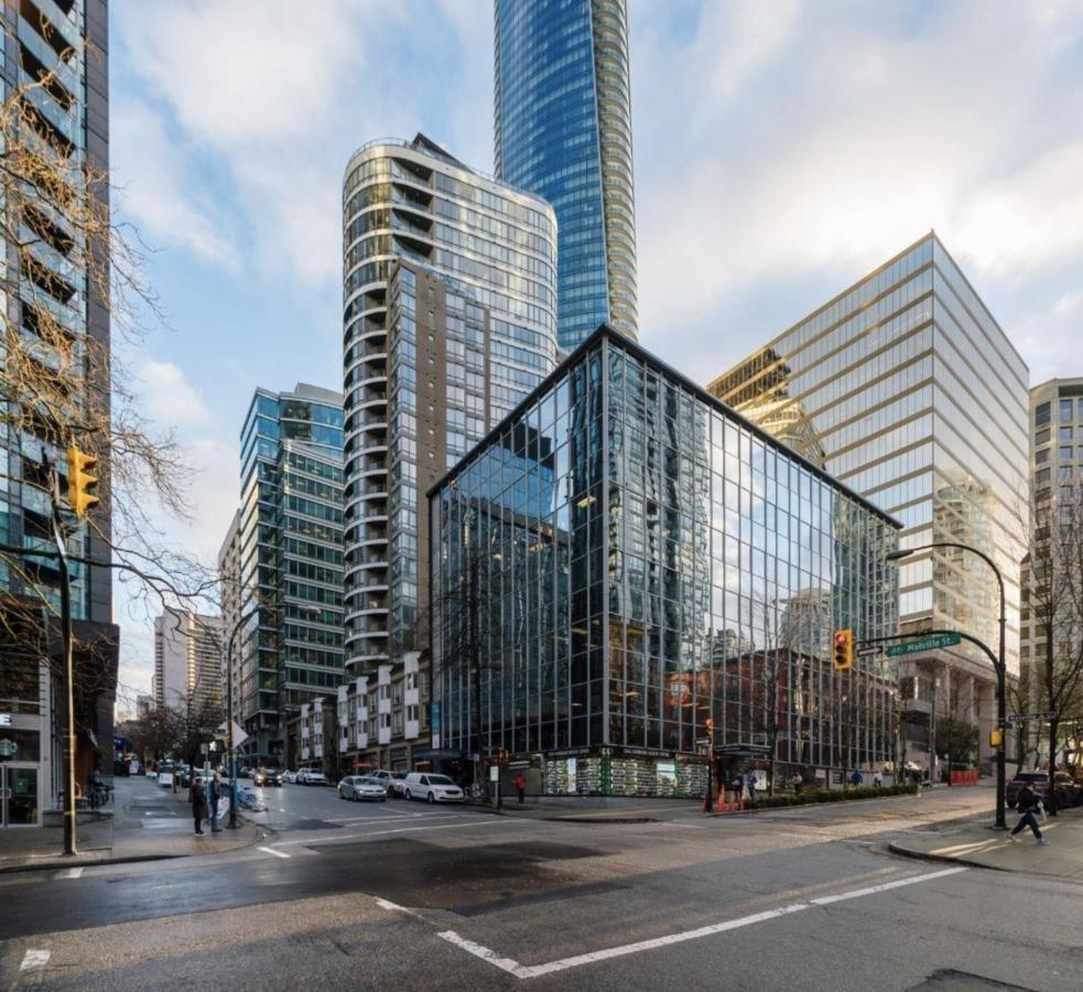 Best Location Downtown Chic Suites Vancouver Exterior photo